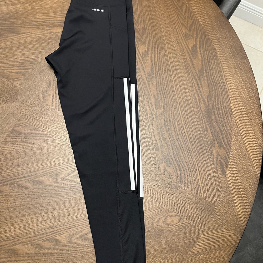 Adidas - Picture 2 of 8